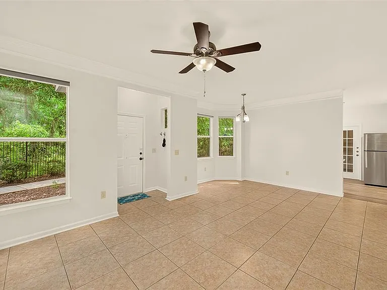 18138 Villa Creek Dr #18138 — Photo 4