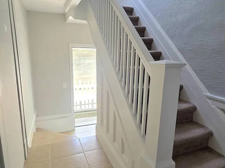 16 Allison Pl — Photo 8