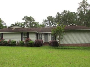 10 Wiregrass Cir #B, Moultrie, GA 31768