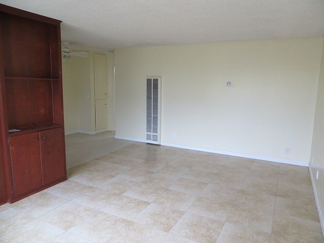 1st image of 3821 39th St APT 7