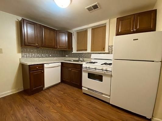 1st image of 1834 N Hudson Ave #G