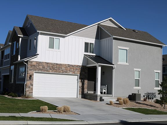 3rd image of 227 E Alhambra Dr