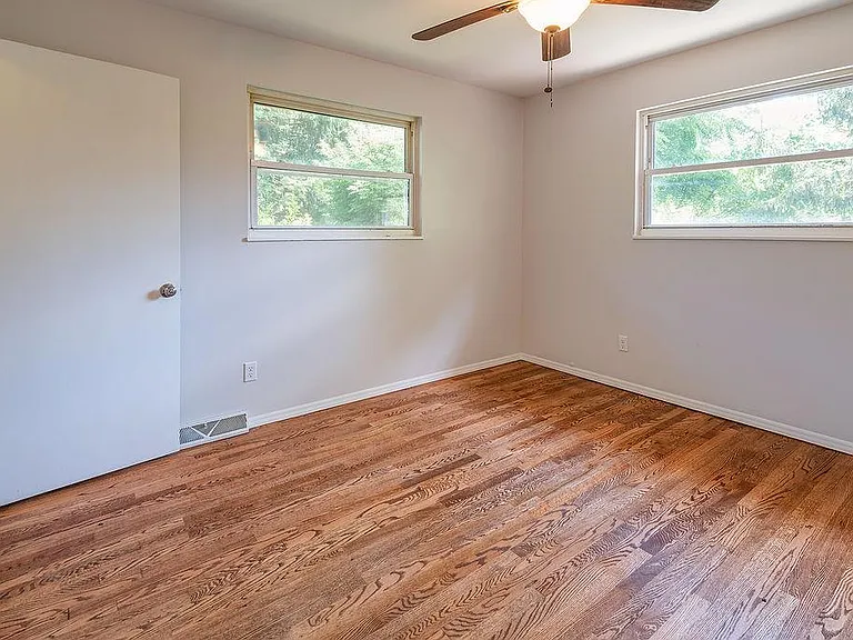 677 Monte Vista Rd — Photo 9