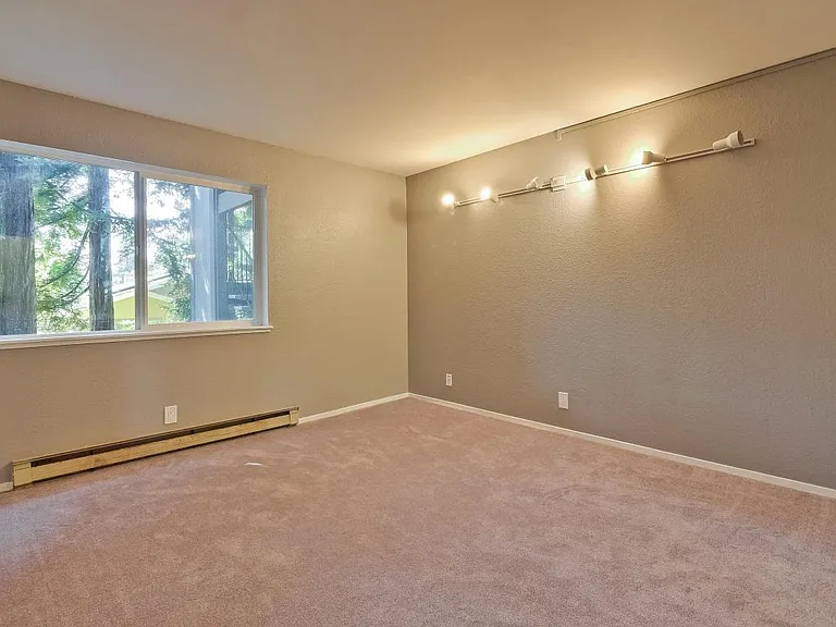 480 E Okeefe St #218 — Photo 18