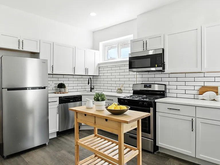 6451 S Kingshighway Blvd — Photo 10