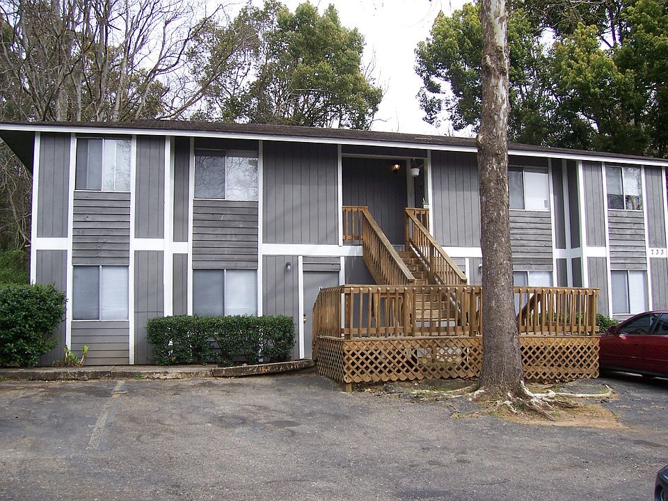 1st image of 733C Pointe Ct