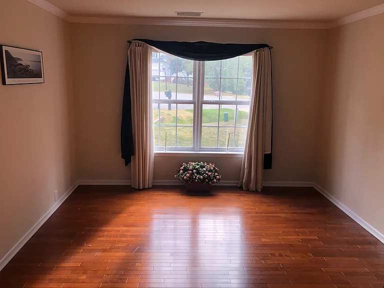 Kestrell family room3_10082019