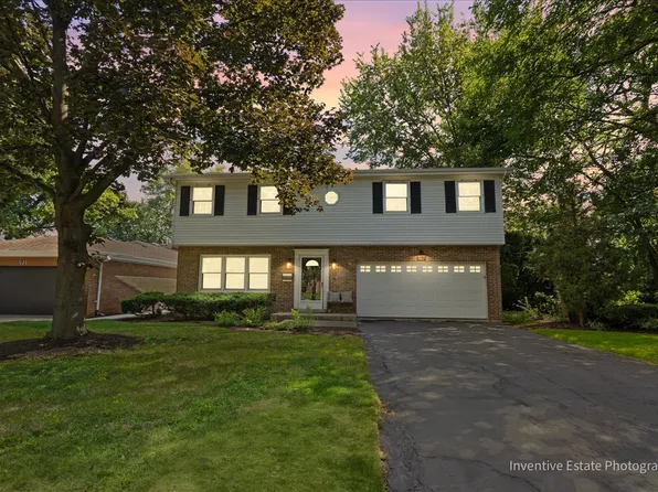 567 Byrd Rd, Riverside, IL 60546