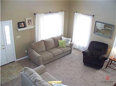 2nd image of 1439 Bark Ln