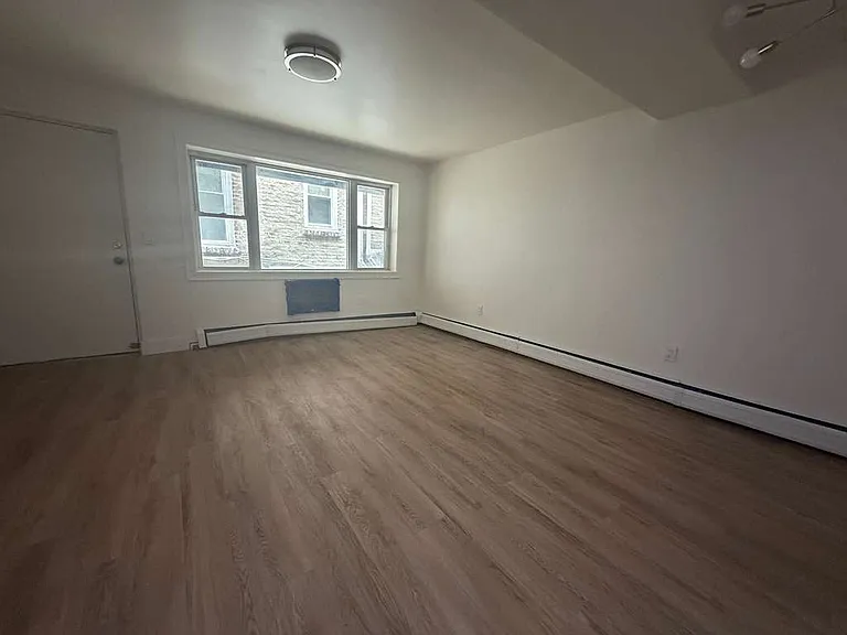 140 71st St #3 — Photo 5