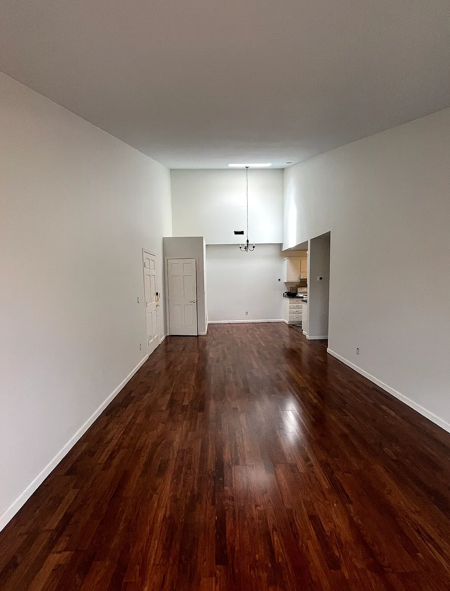 Building Photo - 85 Meadowood Dr #C4