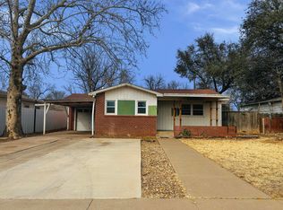 2008 46th St, Lubbock, TX 79412