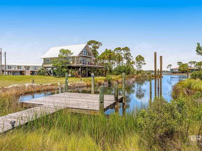 302 W 8th St, Gulf Shores, AL, 36542
