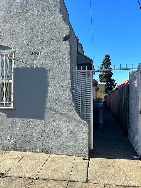 1st image of 3721 Allendale Ave APT F