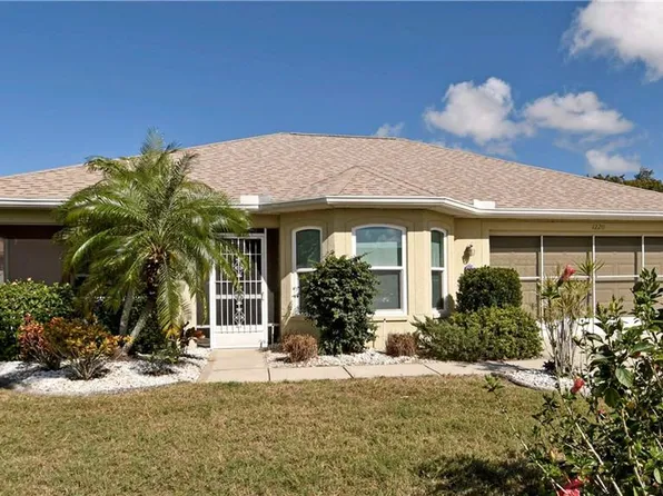 1220 Caloosa Creek Ct, Sun City Center, FL 33573