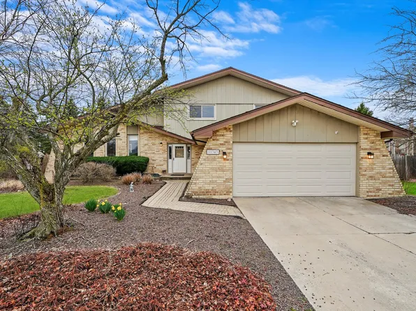 11343 Brook Hill Dr, Orland Park, IL 60467