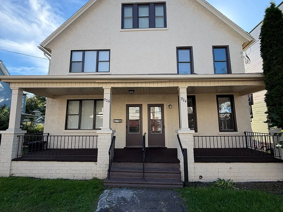 924 Green Ridge St #924