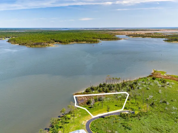 489 Ballast Point #83, Oriental, NC 28571