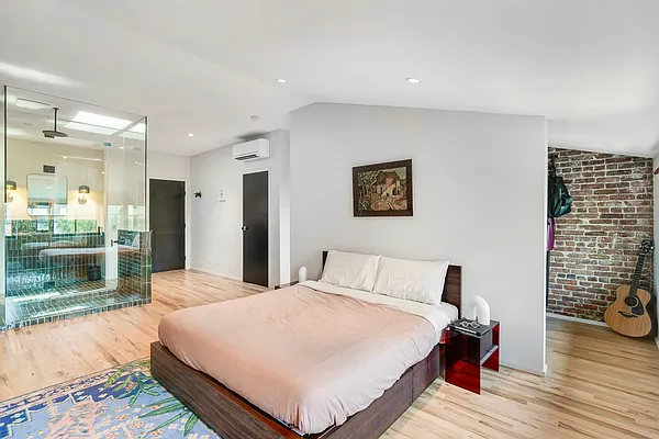 Rented by Compass | media 15