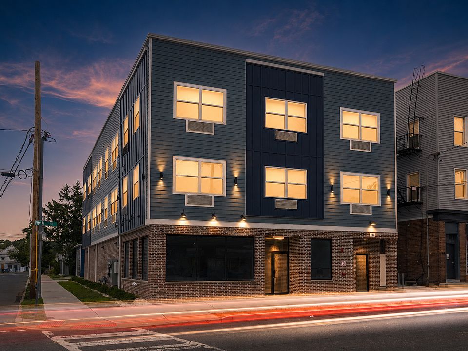 1st image of 213 French St APT 4