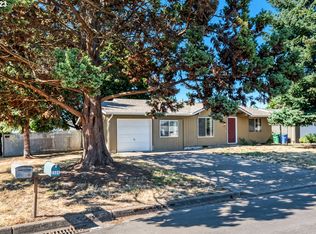 2506 Canterbury St, Eugene, OR 97404