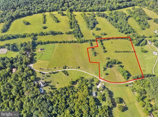 13301 Stonewall Farms Dr, Haymarket, VA 20169