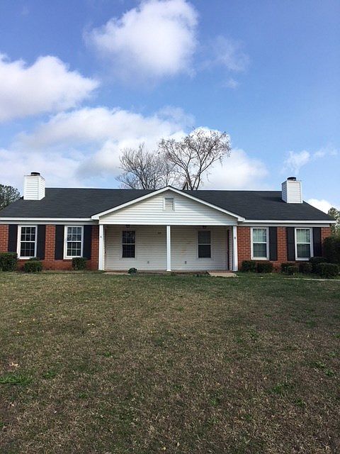 1st image of 410 Evans Mill Dr