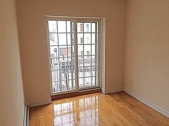 Rented by Urban Realty NYC