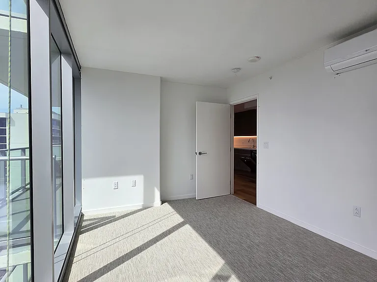1515 Liona St #4207 — Photo 3
