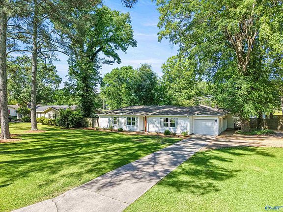 2nd image of 1721 Pennylane SE