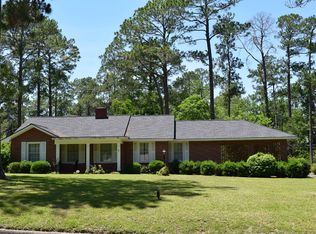 1318 4th St SW, Moultrie, GA 31768