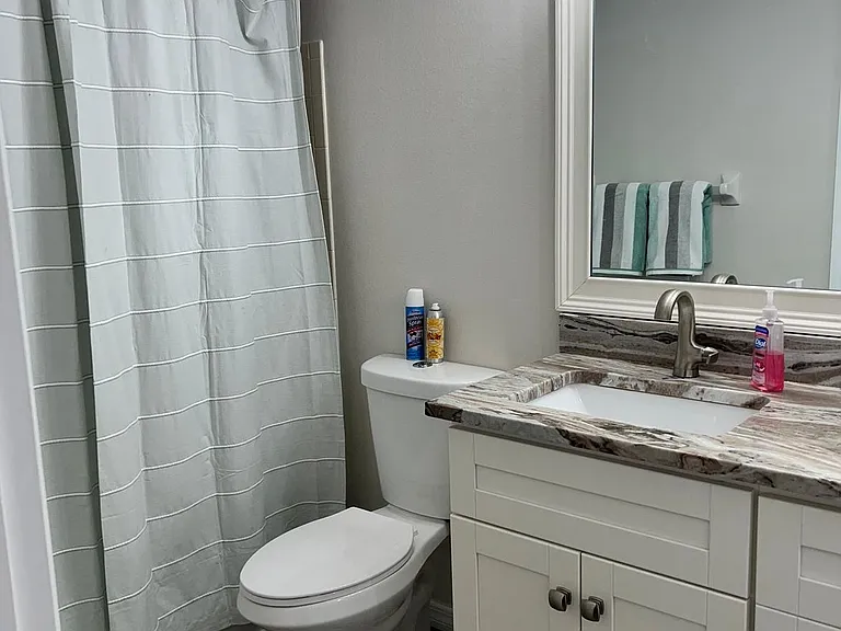 7789 Eagle Creek Dr #7789 — Photo 18