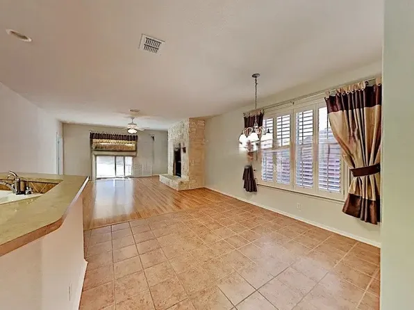 12607 Lotus Rdg, San Antonio, TX 78253