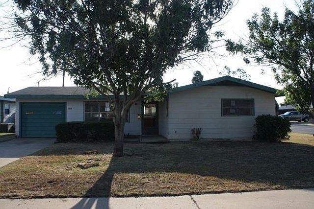 1st image of 3616 Redbud Ave