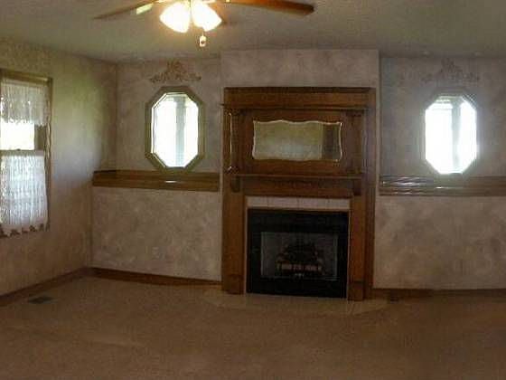 2nd image of 9279 N County Road 225 E
