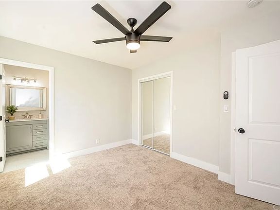 4th image of 1123 E 121st Pl