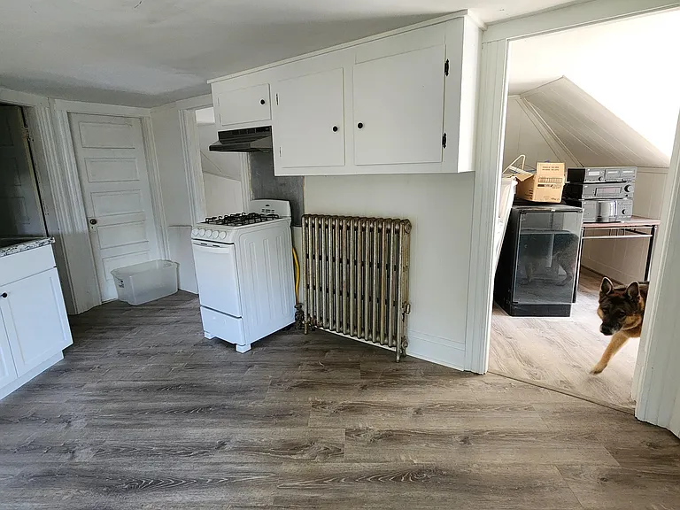 249 Washington St #6 — Photo 4