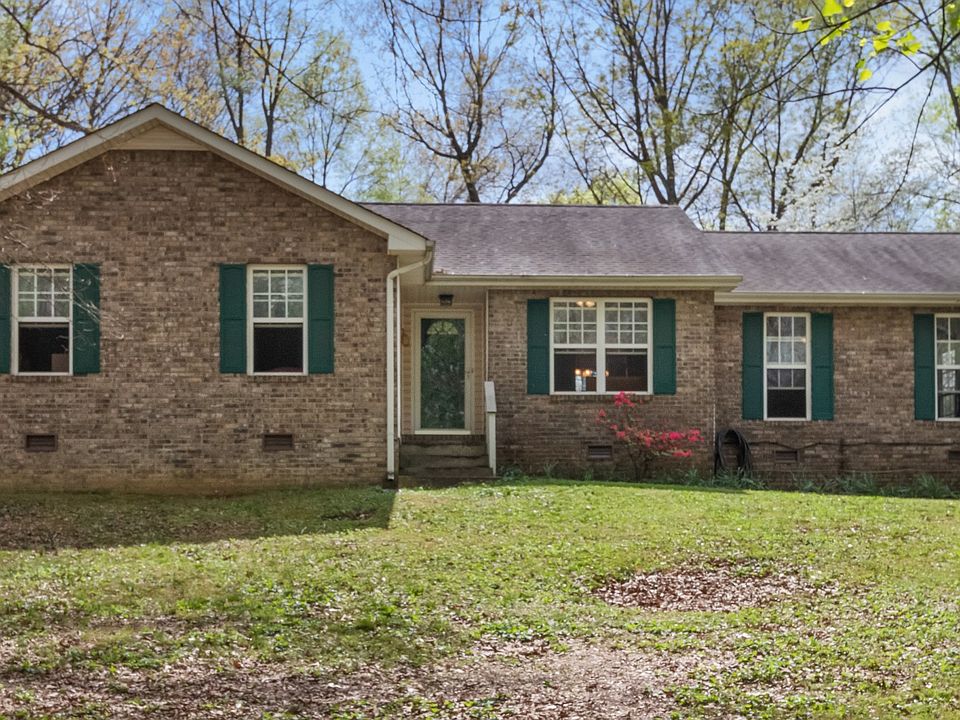 3420 Trough Springs Rd, Clarksville, TN 37043 Zillow