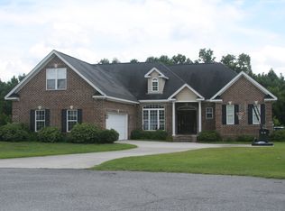 305 Sting Ray Ct, Guyton, GA 31312