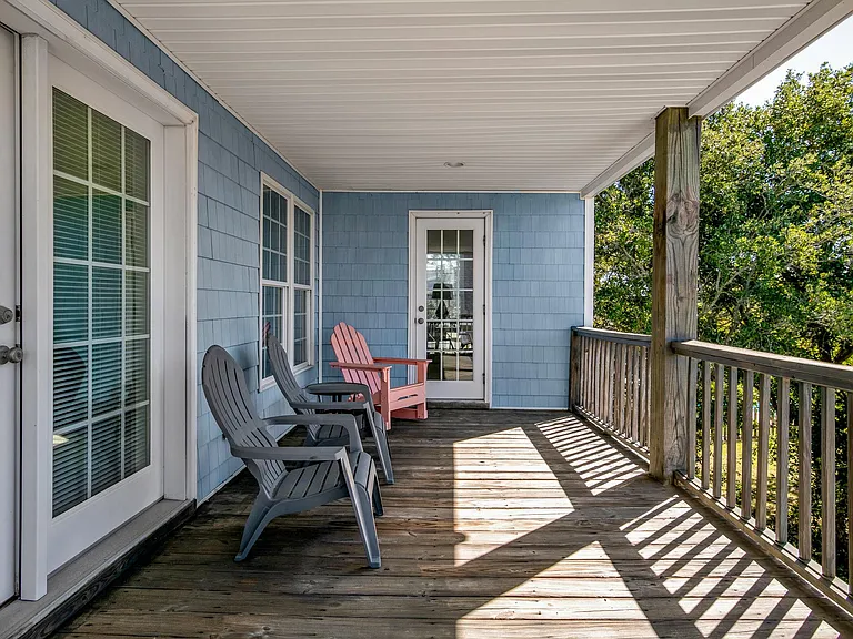 2219 E Pelican Dr — Photo 41