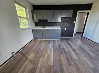114 Wilbert St Floor 2, Pittsburgh, PA 15211