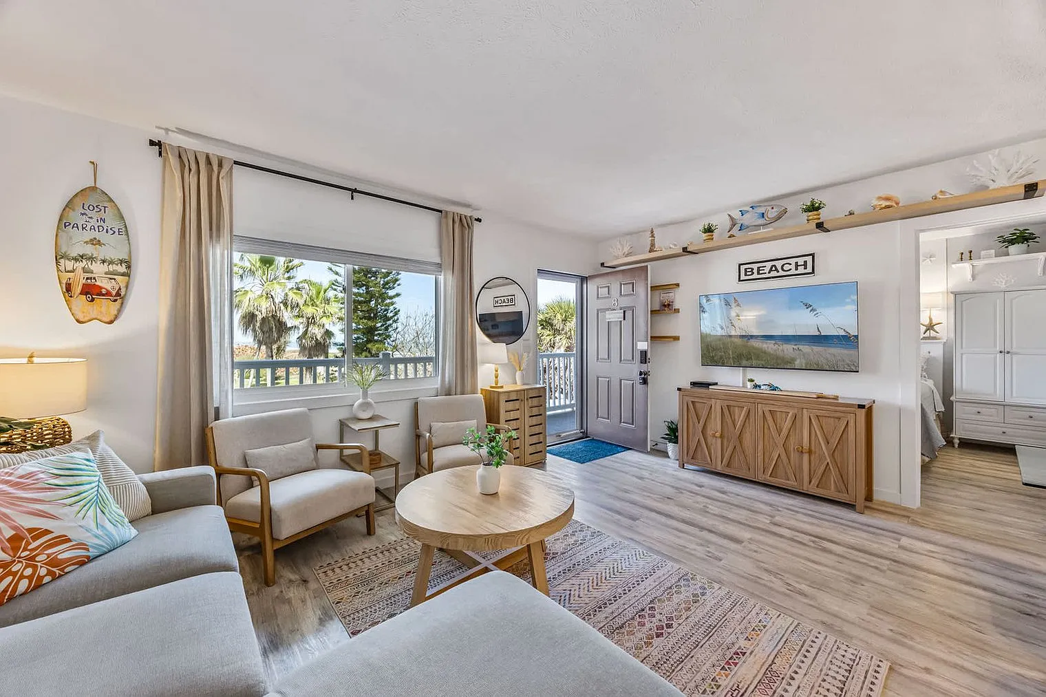 2 bed, 1.0 bath, $6,614 — Photo 3
