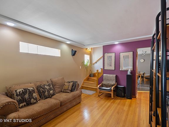 2nd image of 3931 N Cumberland Ave