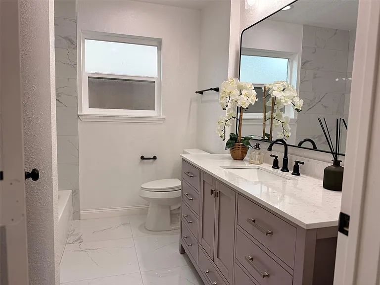 3303 Freshmeadows Dr — Photo 24