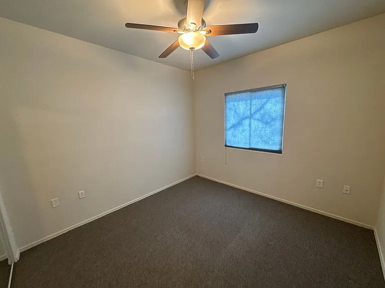 9731 E Kleindale Rd — Photo 23