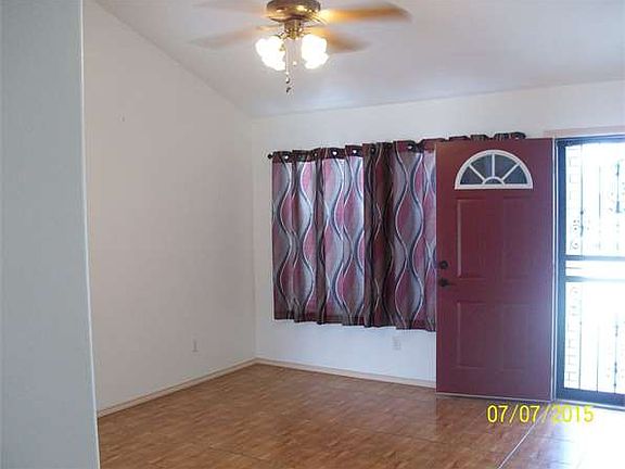 2nd image of 822 Rachel Dr
