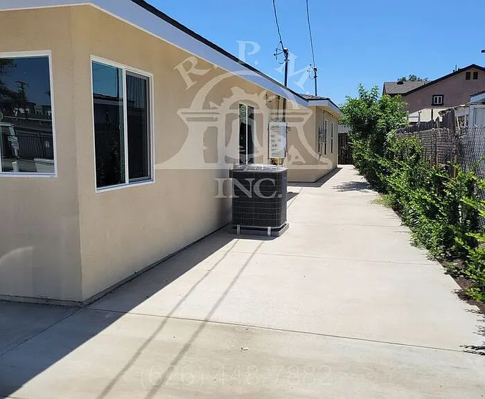 13872 Saranac Dr — Photo 11
