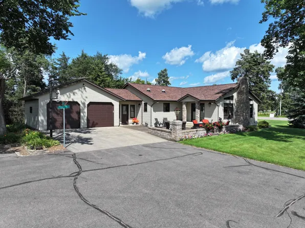 8010 Center St, Clear Lake, MN 55319