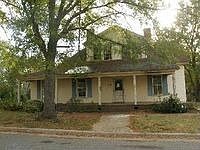1st image of 129 S Lackey St