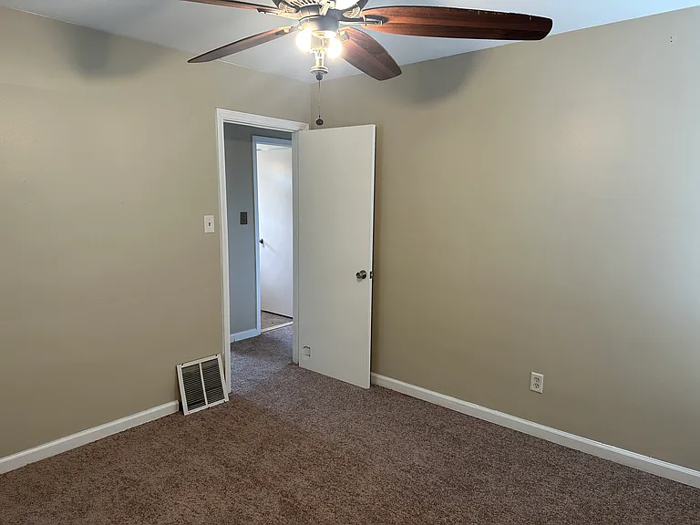 18047 Bradford St — Photo 6